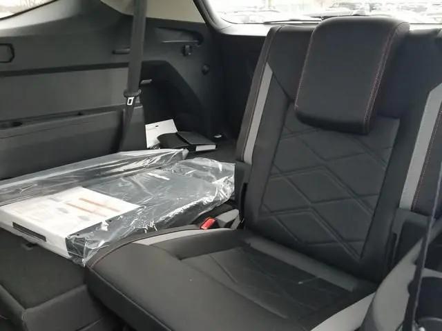 2026 Volkswagen Atlas Peak Edition
