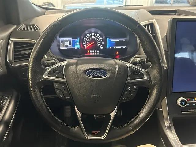 2022 Ford Edge ST