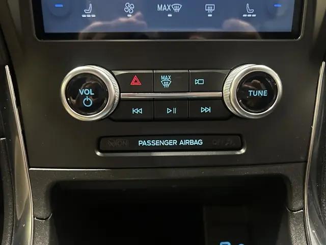 2022 Ford Edge ST