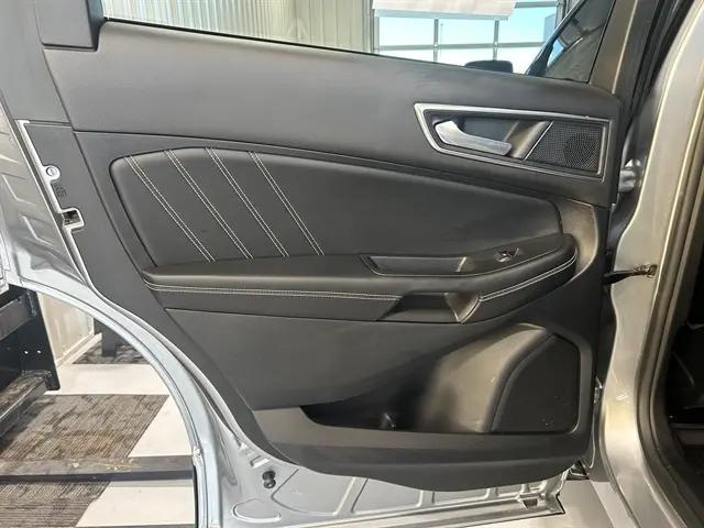 2022 Ford Edge ST