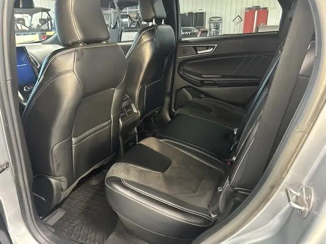 2022 Ford Edge ST