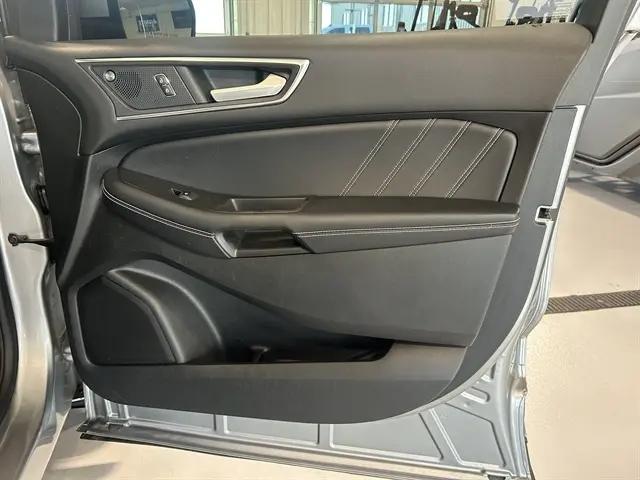 2022 Ford Edge ST