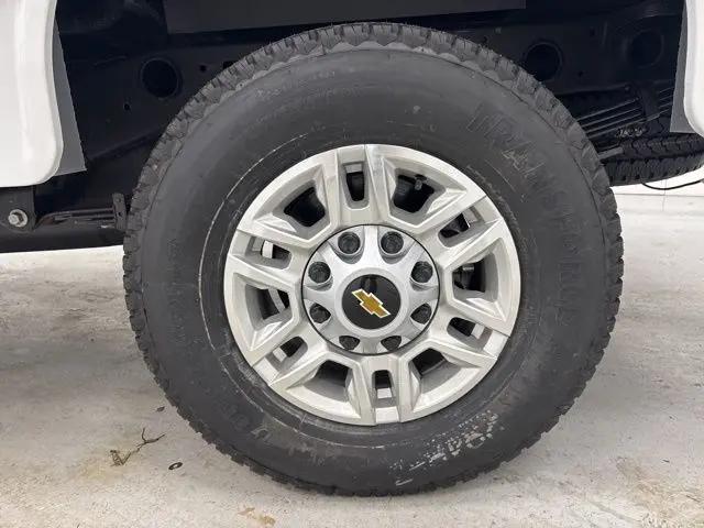 2026 Chevrolet Silverado 2500HD Double Cab, Long Bed, WT, RWD