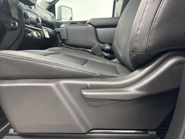 2026 Chevrolet Silverado 2500HD Double Cab, Long Bed, WT, RWD
