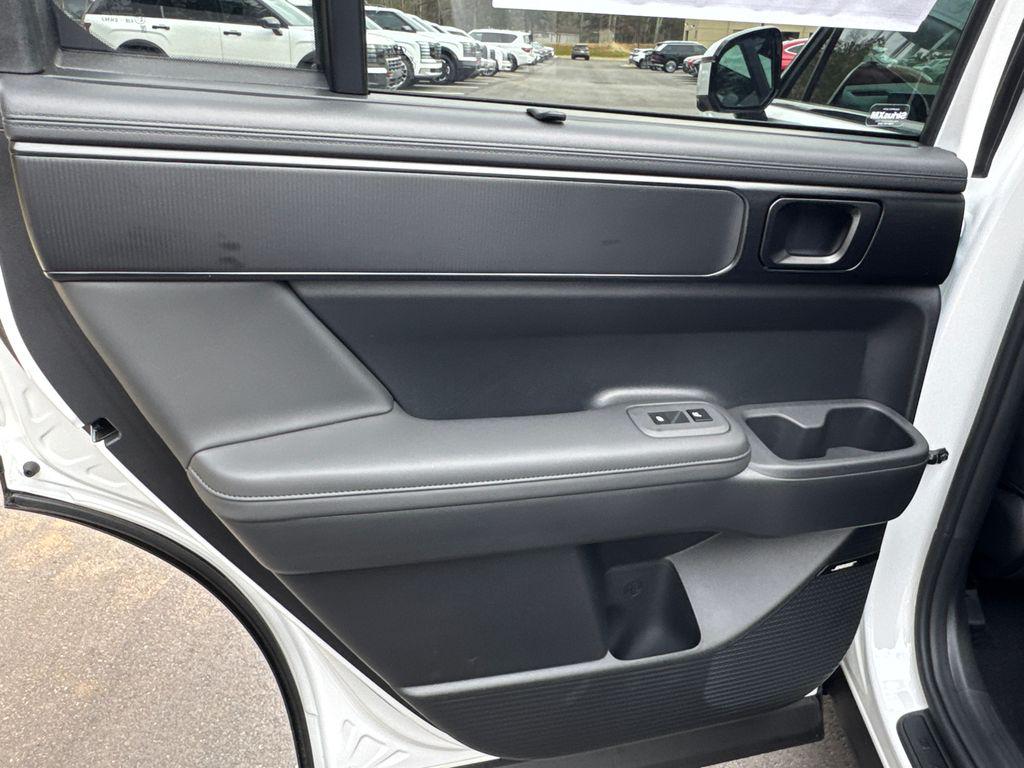New 2026 White HYUNDAI Calligraphy FWD image 13