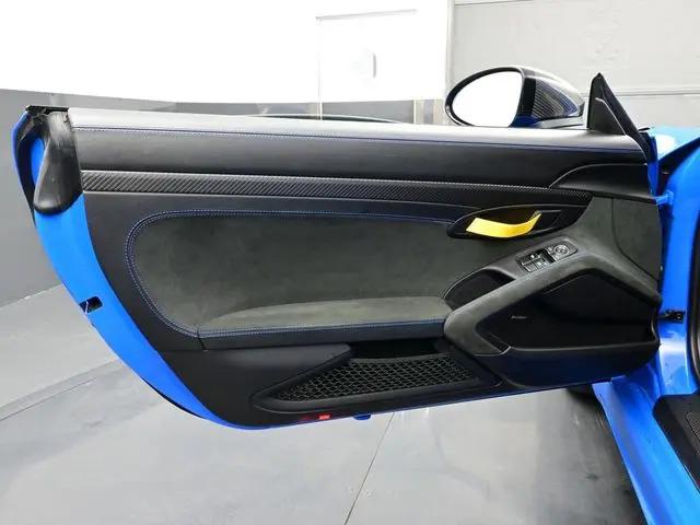 2023 Porsche 718 Cayman GT4 RS