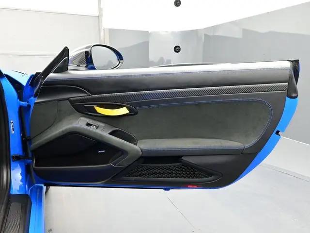 2023 Porsche 718 Cayman GT4 RS