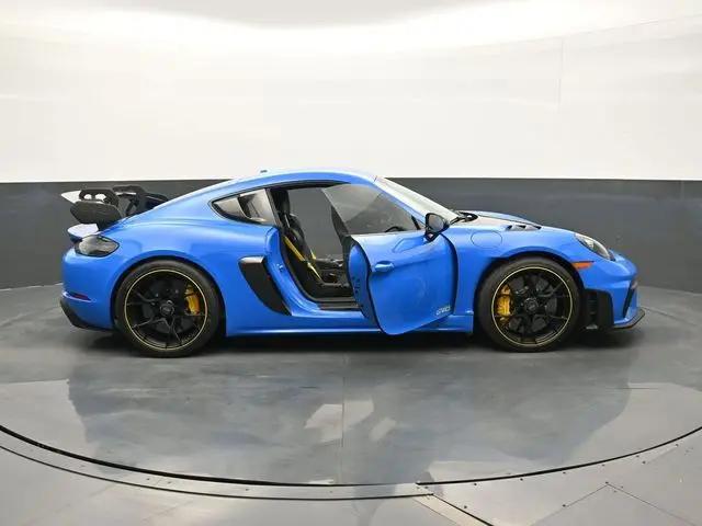 2023 Porsche 718 Cayman GT4 RS