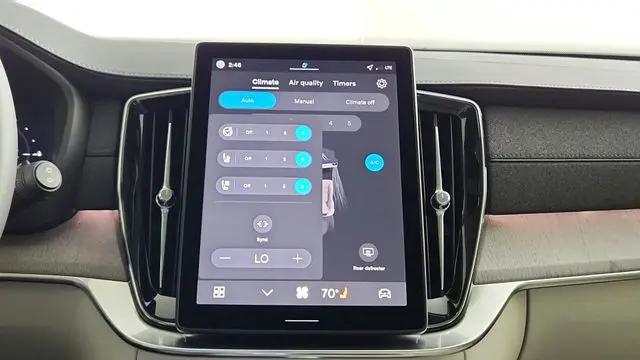 2026 Volvo XC90 Plug-In Hybrid Ultra, T8 AWD, Electric/Gasoline, Bright, 7 Seats