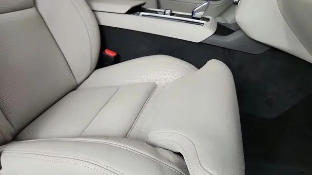 2026 Volvo XC90 Plug-In Hybrid Ultra, T8 AWD, Electric/Gasoline, Bright, 7 Seats