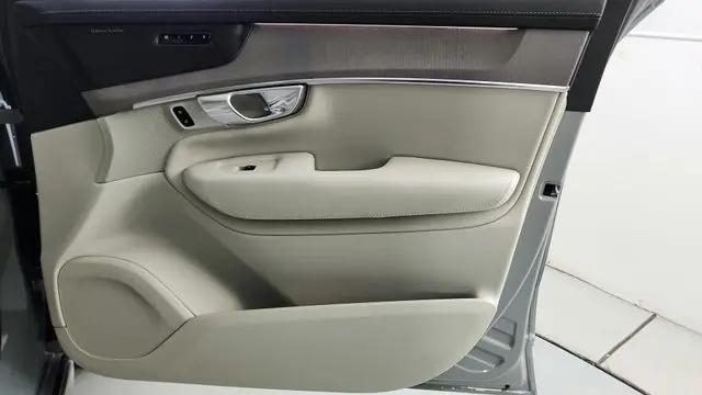 2026 Volvo XC90 Plug-In Hybrid Ultra, T8 AWD, Electric/Gasoline, Bright, 7 Seats