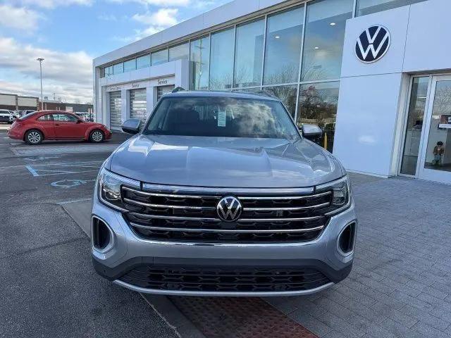 2026 Volkswagen Atlas SE with Technology