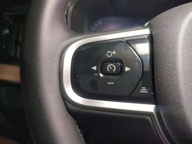 2026 Volvo XC90 Plug-In Hybrid Plus, T8 AWD, Electric/Gasoline, Bright, 7 Seats