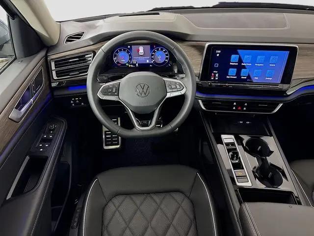 2026 Volkswagen Atlas SEL Premium R-Line