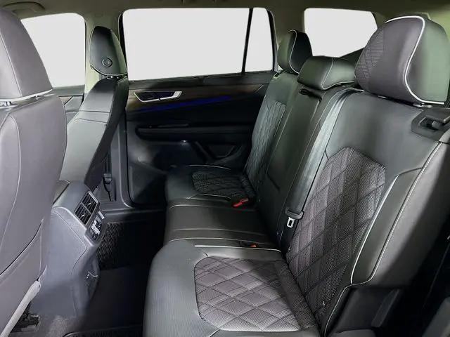 2026 Volkswagen Atlas SEL Premium R-Line