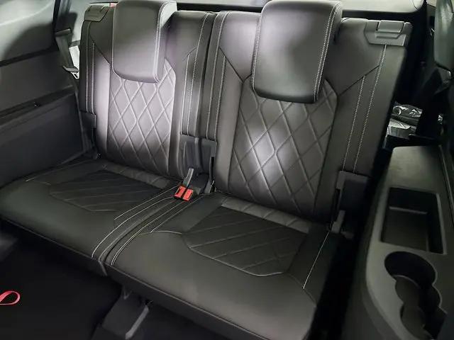 2026 Volkswagen Atlas SEL Premium R-Line