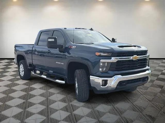2026 Chevrolet Silverado 2500HD Crew Cab, Standard Bed, LT, 4WD