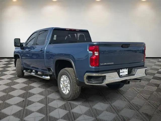 2026 Chevrolet Silverado 2500HD Crew Cab, Standard Bed, LT, 4WD