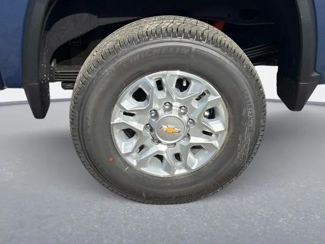 2026 Chevrolet Silverado 2500HD Crew Cab, Standard Bed, LT, 4WD