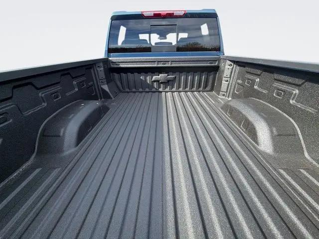 2026 Chevrolet Silverado 2500HD Crew Cab, Standard Bed, LT, 4WD
