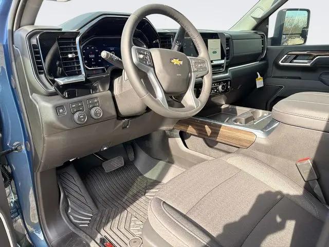 2026 Chevrolet Silverado 2500HD Crew Cab, Standard Bed, LT, 4WD