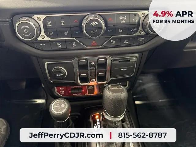 2026 Jeep Gladiator Sport