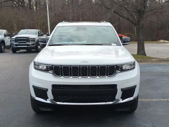 2025 Jeep Grand Cherokee L Limited 4x4