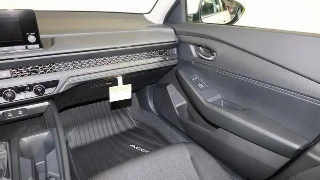 2025 Honda Accord Sedan LX