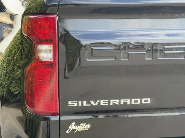 2026 Chevrolet Silverado 1500 2WD Crew Cab Short Bed Custom
