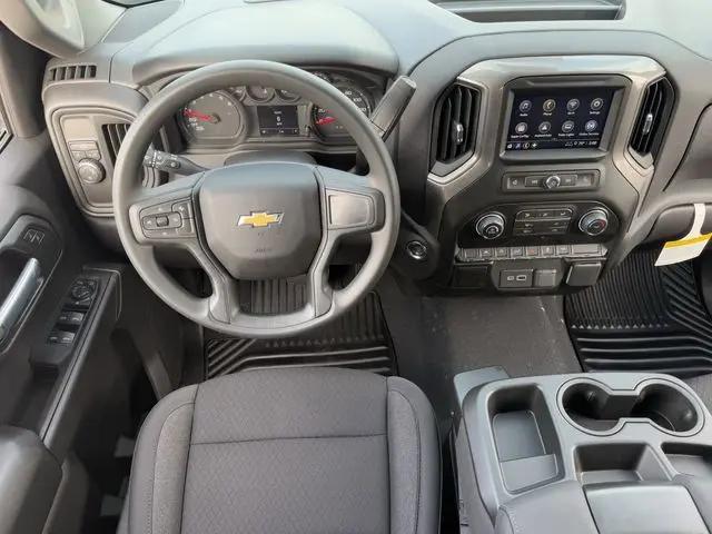2026 Chevrolet Silverado 1500 2WD Crew Cab Short Bed Custom