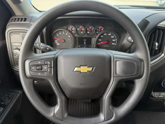 2026 Chevrolet Silverado 1500 2WD Crew Cab Short Bed Custom