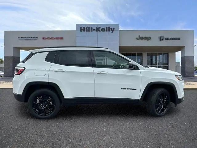 2026 Jeep Compass Latitude Altitude