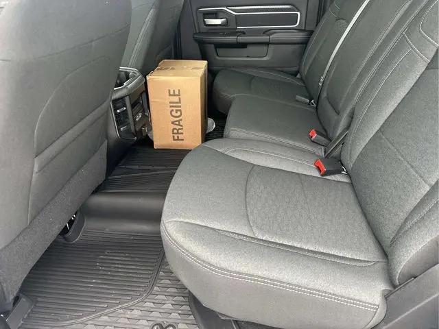 2026 Ram 3500 Big Horn Crew Cab 4x4 8' Box