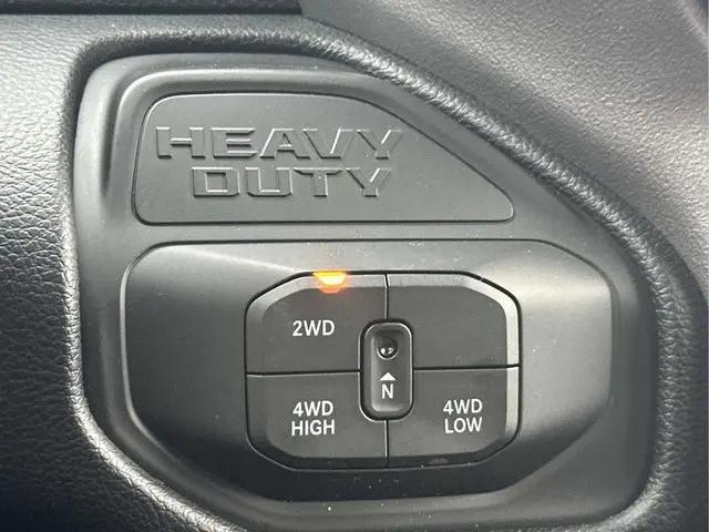 2026 Ram 3500 Big Horn Crew Cab 4x4 8' Box