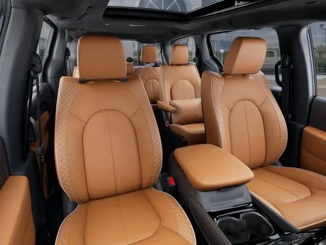 2026 Chrysler Pacifica Pinnacle