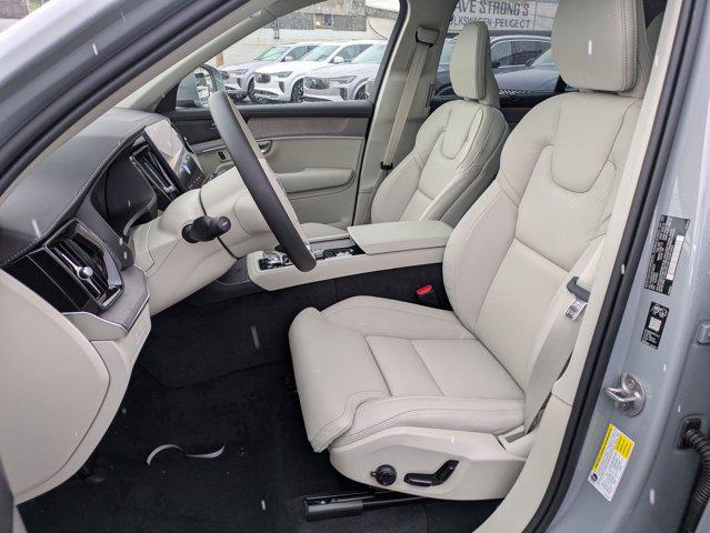 2026 Volvo XC90 Plug-In Hybrid Ultra, T8 AWD, Electric/Gasoline, Bright, 7 Seats