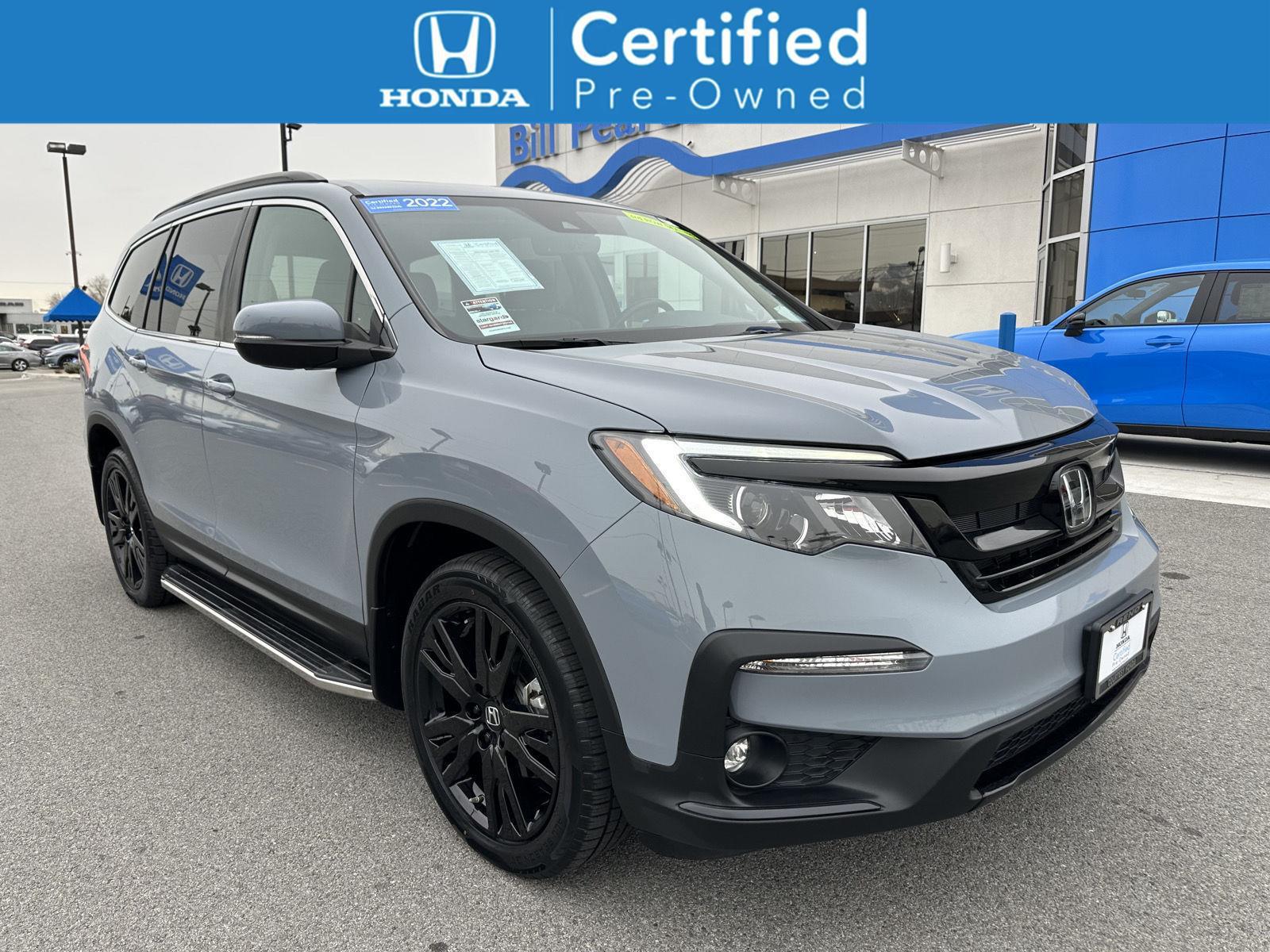 2022 Honda Pilot SE's photo