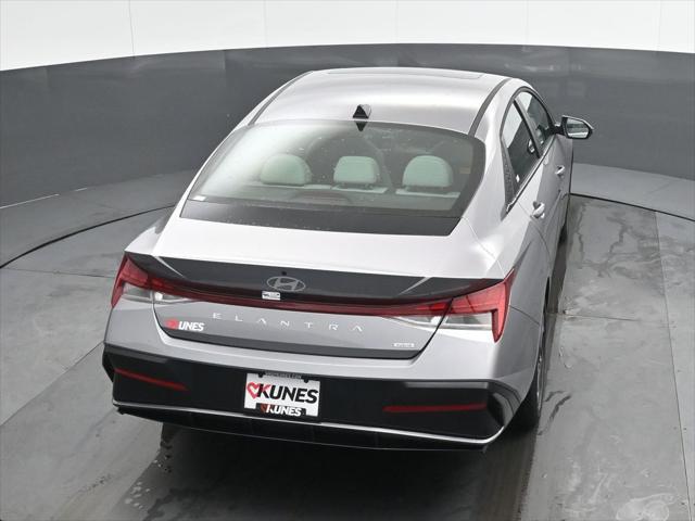 2026 Hyundai Elantra Hybrid Limited
