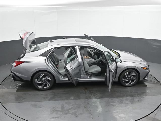 2026 Hyundai Elantra Hybrid Limited
