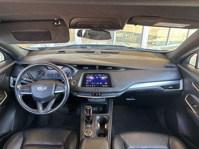 2021 Cadillac XT4 AWD Premium Luxury