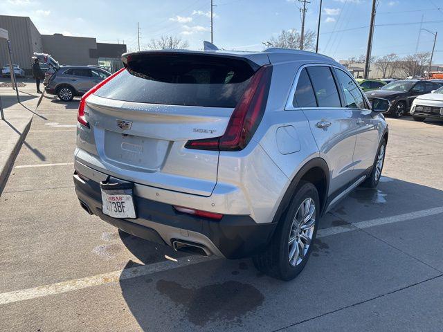 2021 Cadillac XT4 AWD Premium Luxury