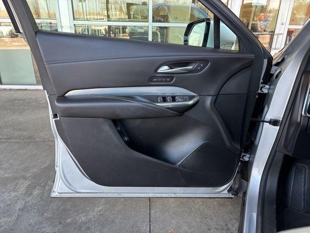 2021 Cadillac XT4 AWD Premium Luxury