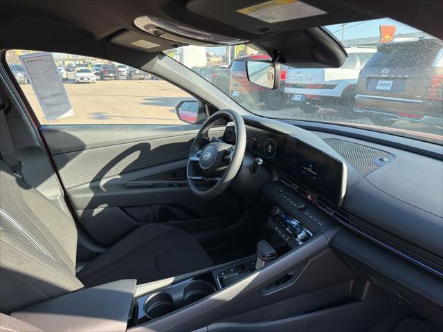 2026 Hyundai Elantra Hybrid SEL Sport