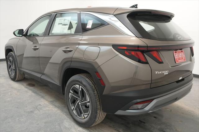 2026 Hyundai Tucson Hybrid Blue SE