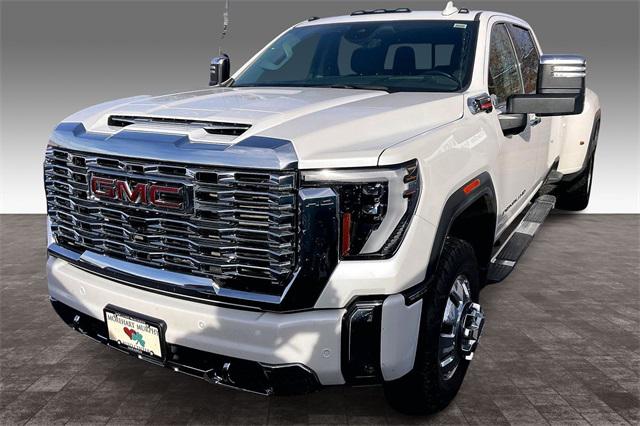 2024 GMC Sierra 3500HD 4WD Crew Cab Long Bed Denali