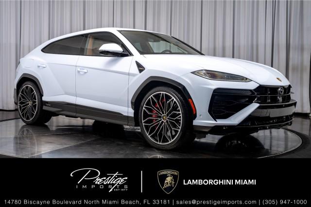 /2025 Lamborghini Urus