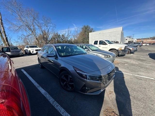 2023 Hyundai Elantra Limited 2023 Hyundai Elantra Limited