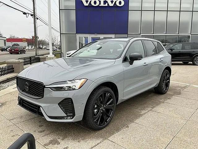 2026 Volvo XC60 B5 Ultra Black Edition