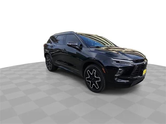 2023 Chevrolet Blazer FWD RS