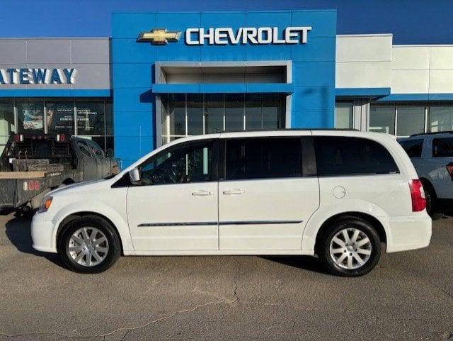 2014 Chrysler Town and Country Touring